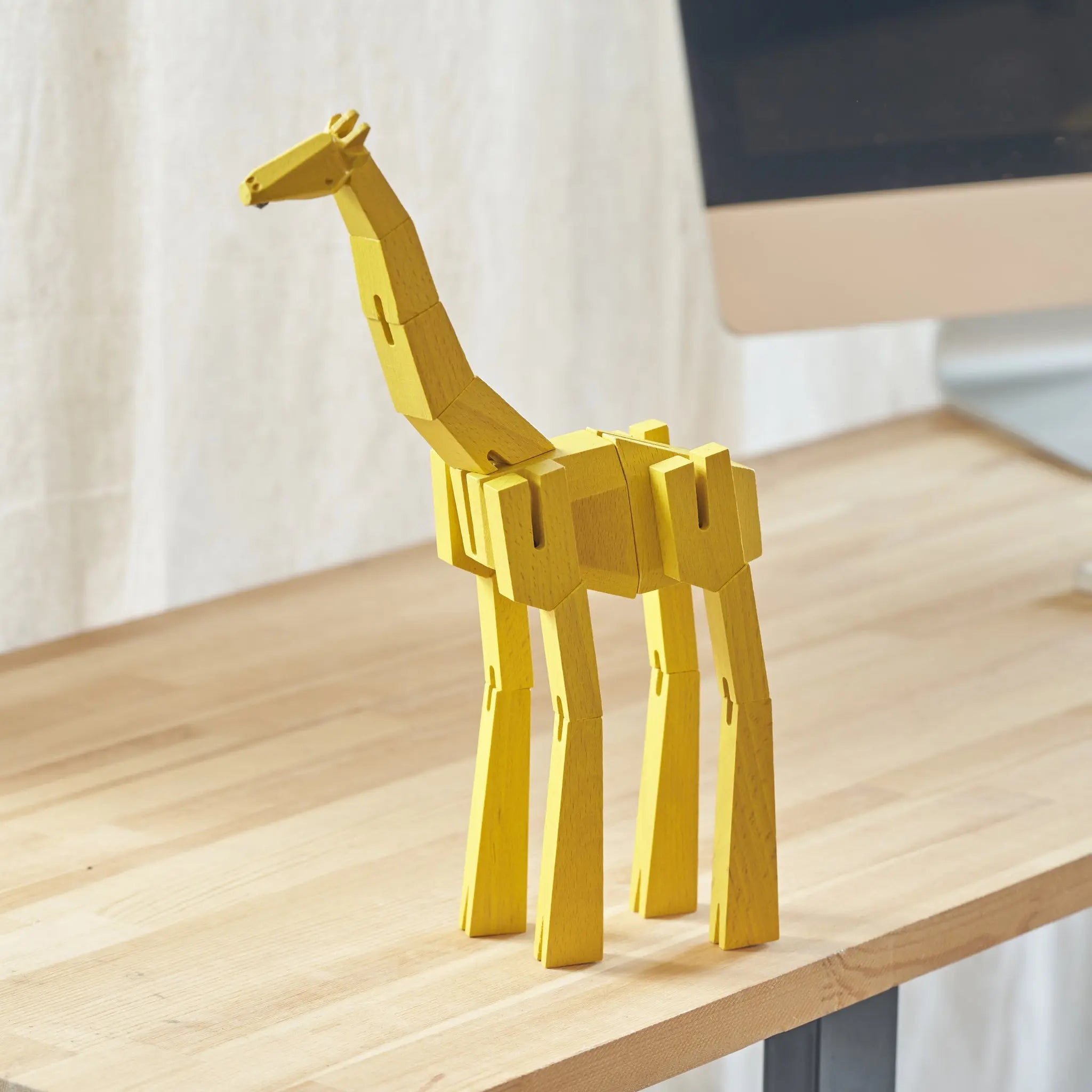 Morphits Giraffe Wooden Puzzle Toy - Creative Twists - Yoshiaki Ito Design